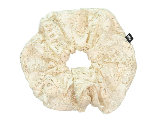 KNOT LACE SCRUNCHIE (OS)