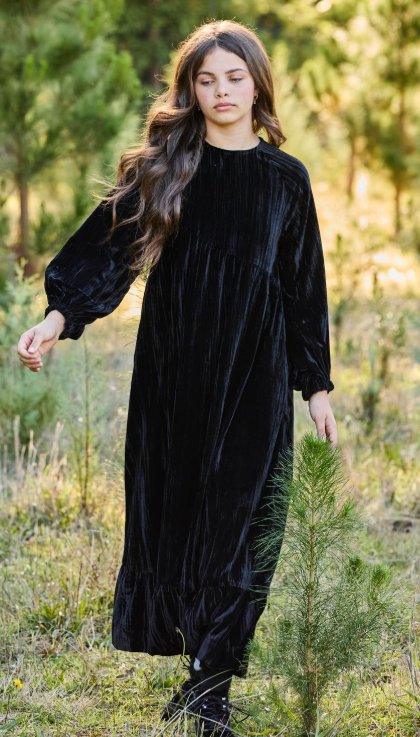backless flowy mini dress Black Velvet Maxi Dress With Open Back And Rhinestone Detail main image 1