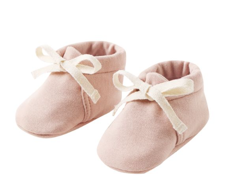 QUINCY MAE BABY BOOTIES (0M-3M)