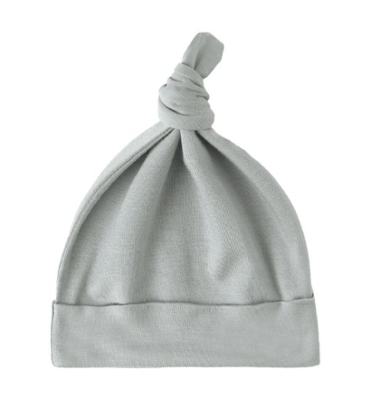 QUINCY MAE KNOTTED BABY HAT (0M-6M)