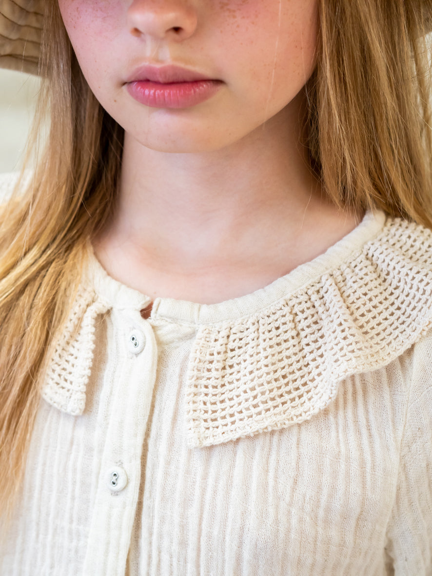 BELLE CHIARA MESH COLLAR BLOUSE (2Y-L)