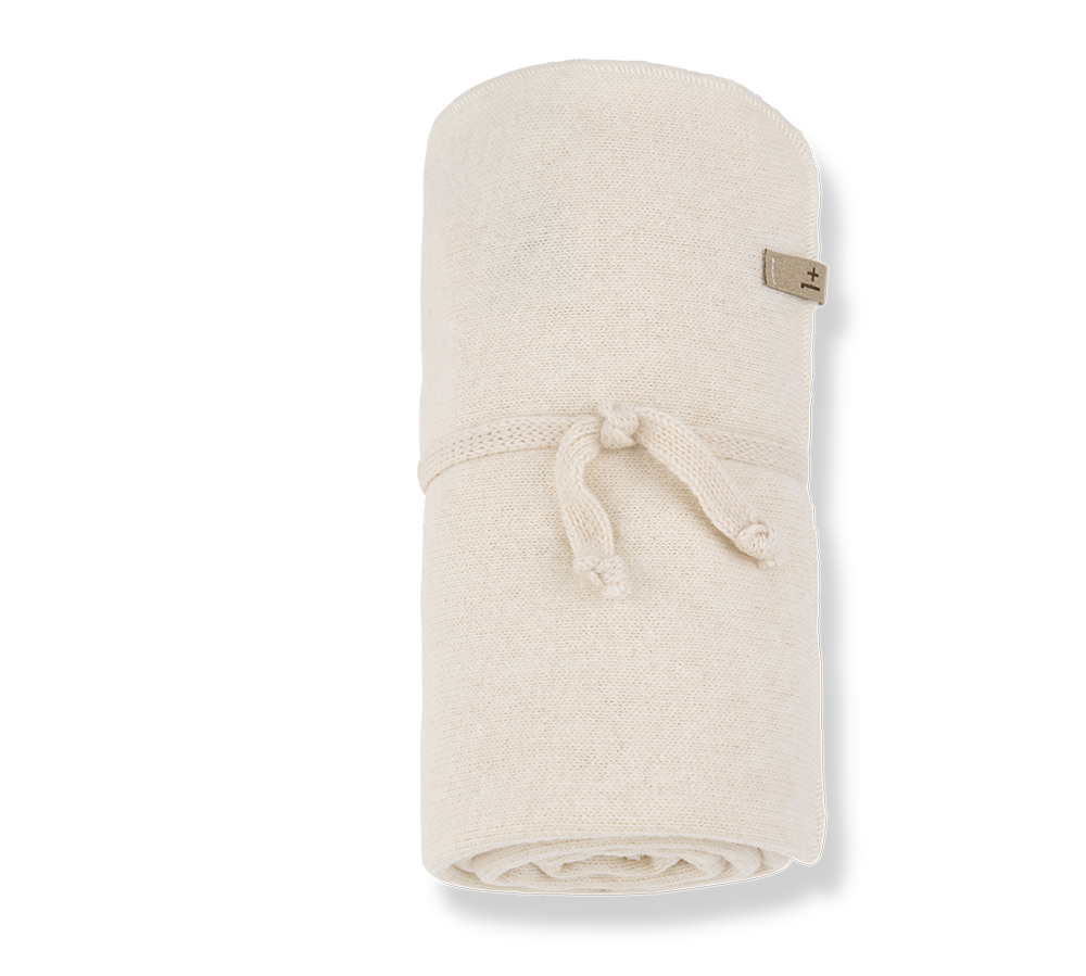 1+ IN THE FAMILY BOBIGNY BLANKET (OS)