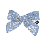 KNOT BLUE CHANTILLY PETITE BOW (OS)