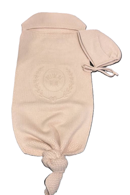 PELUCHE BEBE EMBOSSED COCOON W/BONNET(OS)