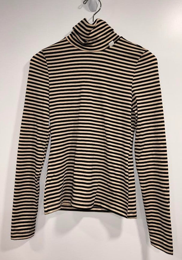 INDEE STRIPPED LS TURTLE NECK TS(10-L)