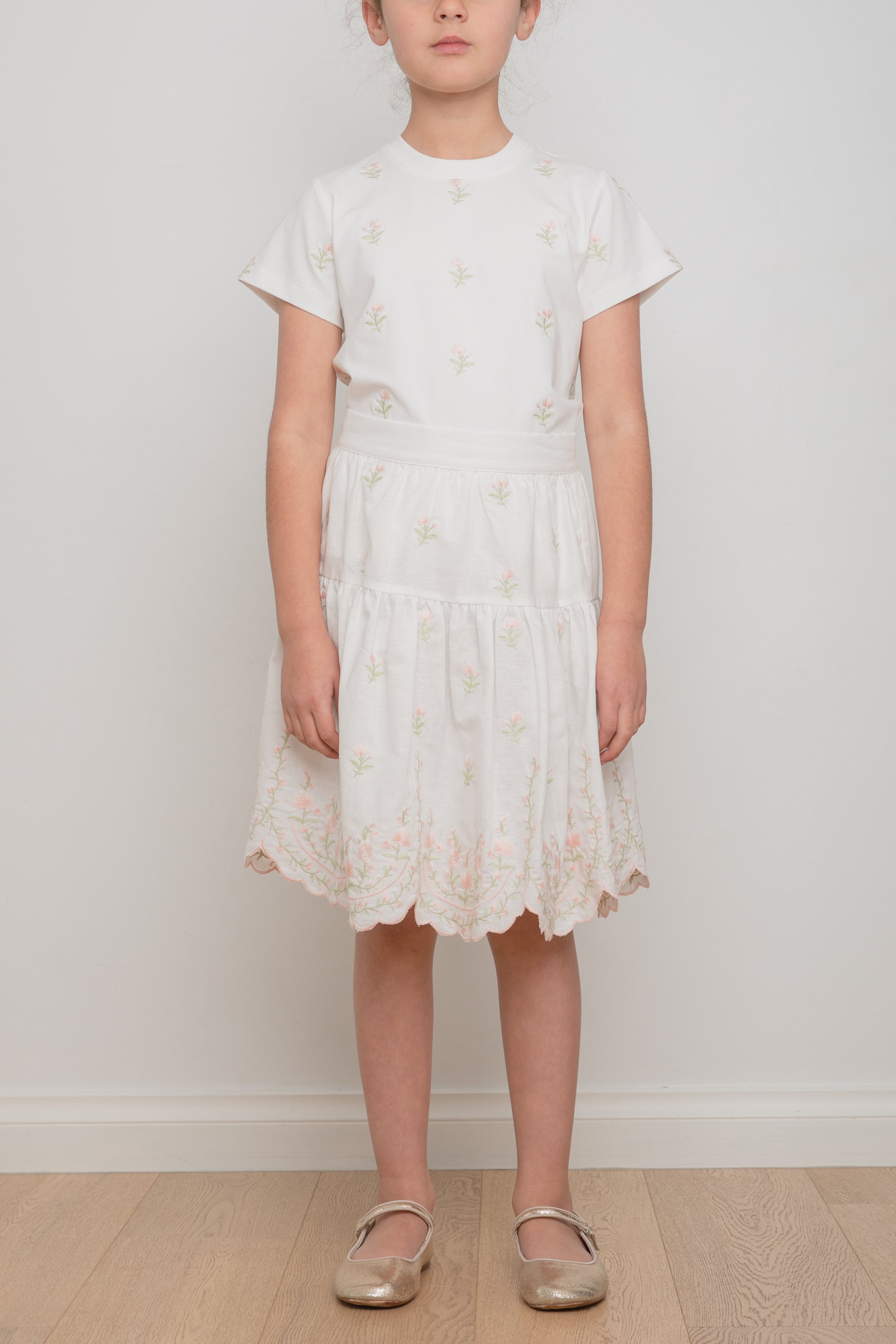 PETITE AMALIE ROSE EMBROIDERED TSHIRT (3Y-16Y)